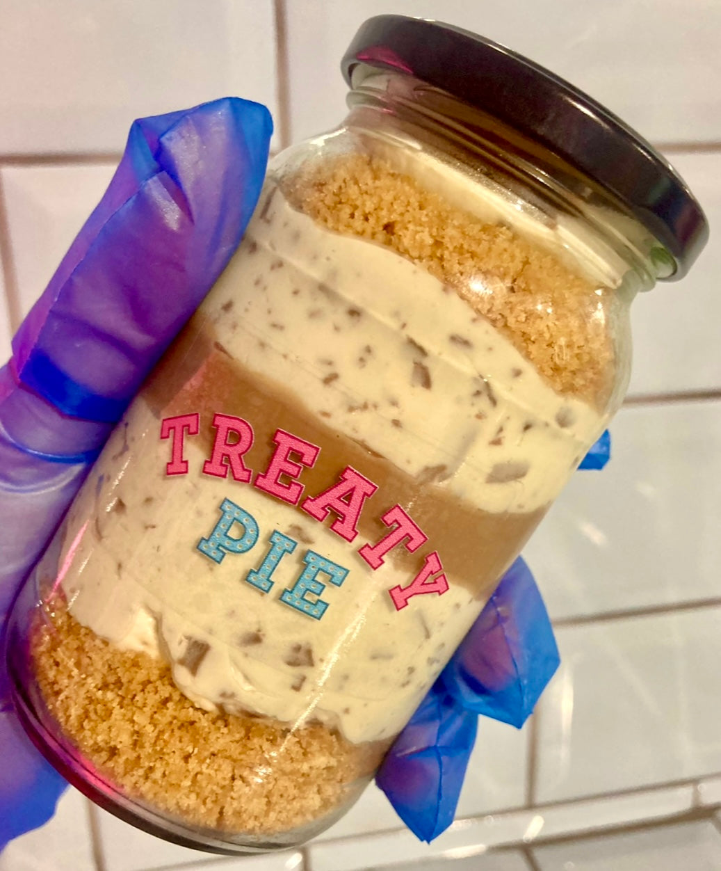 Cadbury’s Flake Cheesecake Jar